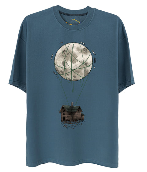 Flying House Design Oversize Tshirt