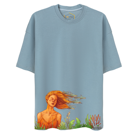 Girl In The Ocean Unisex Oversize Tshirt