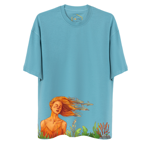 Girl In The Ocean Unisex Oversize Tshirt